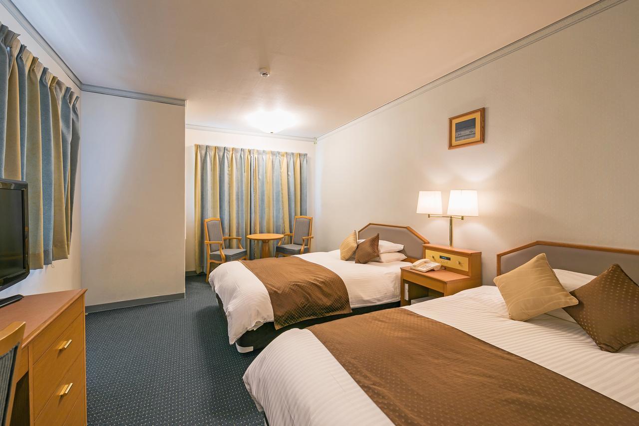 Hotel Miyahira Ishigaki  Zewnętrze zdjęcie